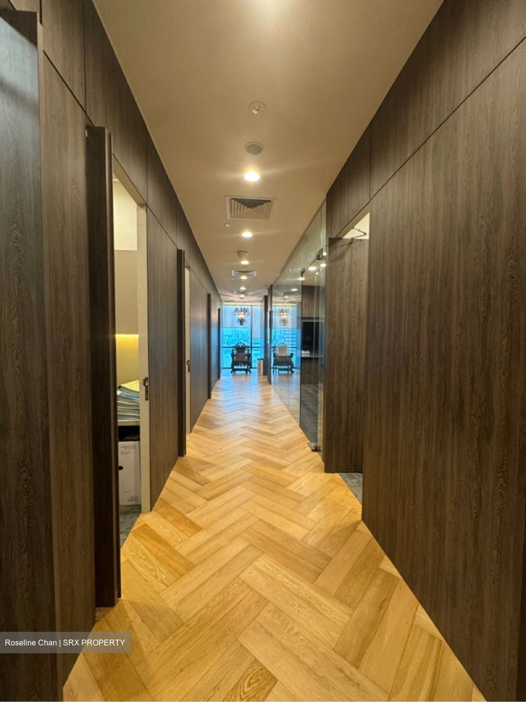 Vision Exchange (D22), Office #614653221